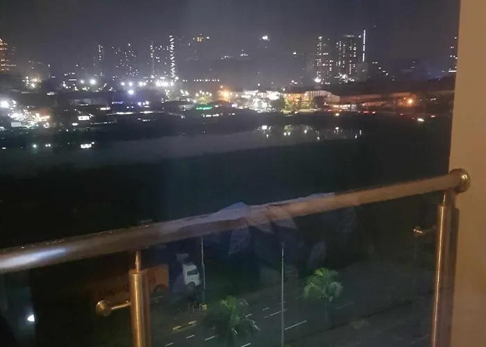 Shore 2n3 Residences Apartamento *